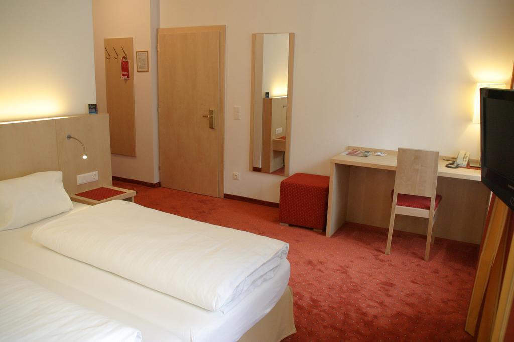 Austria Classic Hotel Heiligkreuz Hall in Tirol Exterior photo
