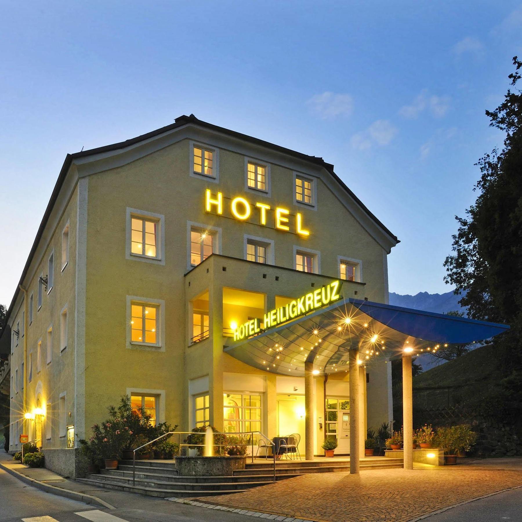Austria Classic Hotel Heiligkreuz Hall in Tirol Exterior photo